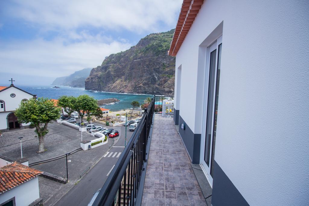 Oliveira'S Apartments - Madeira Island Ponta Delgada  Eksteriør billede