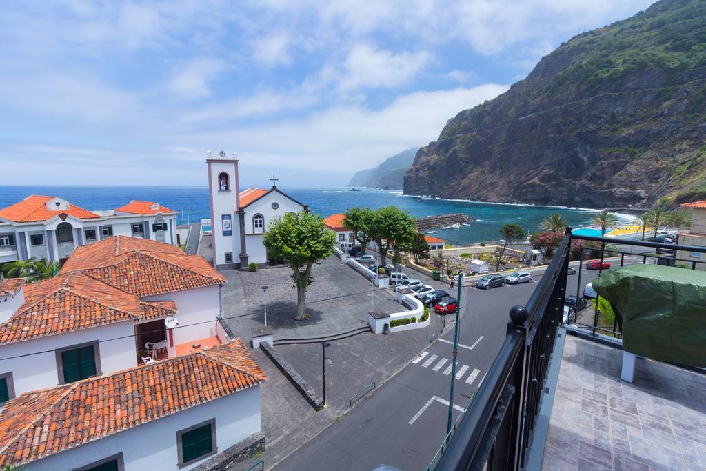 Oliveira'S Apartments - Madeira Island Ponta Delgada  Eksteriør billede