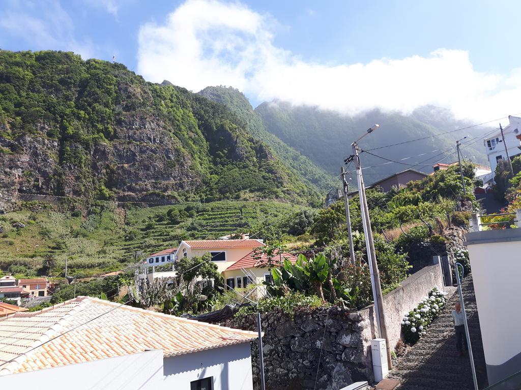 Oliveira'S Apartments - Madeira Island Ponta Delgada  Eksteriør billede
